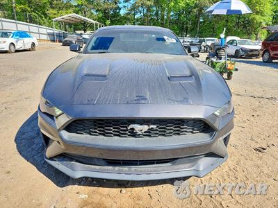 Piąte zdjęcie samochodu w środku: 2018 FORD MUSTANG VIN:1FA6P8TH9J5110609 - miniatura