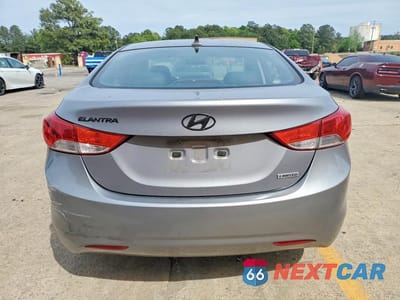 Zdjęcie 6 z 13 samochodu: 2013 HYUNDAI ELANTRA LIMITED VIN:KMHDH4AEXDU522673 - miniatura