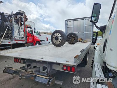 Trzecie zdjęcie samochodu z tyłu: 2017 FREIGHTLINER M2 106 MEDIUM DUTY VIN:1FVACWCY9HHHV6155 - miniatura