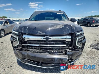 Piąte zdjęcie samochodu w środku: 2026 CHEVROLET TAHOE VIN:1GNS6NKD9TR239946 - miniatura