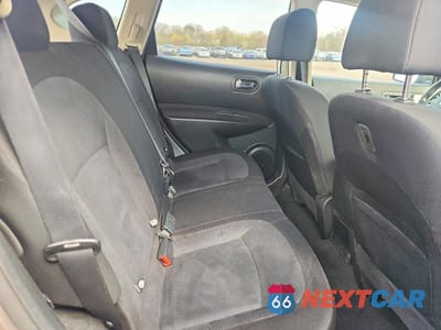 Zdjęcie 11 z 13 samochodu: 2013 NISSAN ROGUE S VIN:JN8AS5MV9DW660577 - miniatura