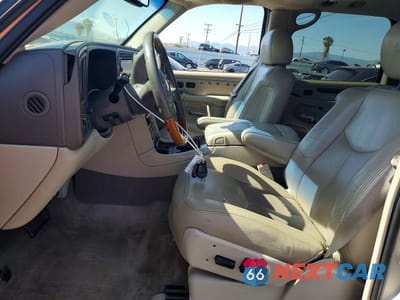 Zdjęcie 7 z 13 samochodu: 2004 CADILLAC ESCALADE ESV VIN:3GYFK66N24G232444 - miniatura