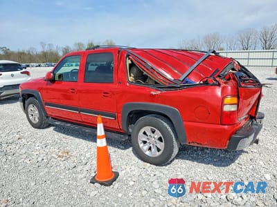 Drugie zdjęcie samochodu z przodu: 2001 CHEVROLET SUBURBAN K1500 VIN:3GNFK16T21G190660 - miniatura