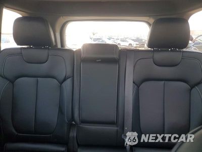 Zdjęcie 10 z 13 samochodu: 2025 JEEP GRAND CHEROKEE 4XE VIN:1C4RJYB63S8665774 - miniatura