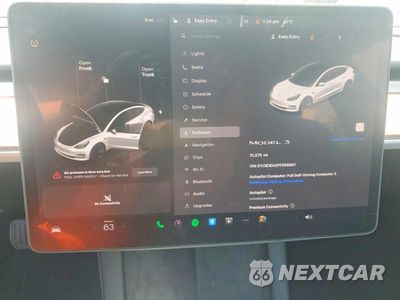 Zdjęcie 9 z 12 samochodu: 2023 TESLA 3 VIN:5YJ3E1EA2PF556697 - miniatura