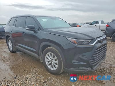 Czwarte zdjęcie samochodu z boku: 2024 TOYOTA GRAND HIGHLANDER XLE VIN:5TDAAAA55RS019039 - miniatura