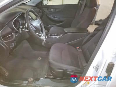 Zdjęcie 7 z 12 samochodu: 2022 CHEVROLET MALIBU LS VIN:1G1ZB5ST2NF215592 - miniatura