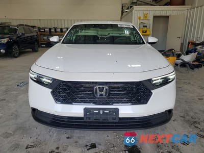 Piąte zdjęcie samochodu w środku: 2024 HONDA ACCORD LX VIN:1HGCY1F28RA021238 - miniatura