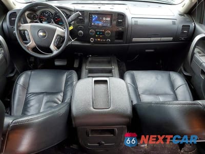 Zdjęcie 8 z 12 samochodu: 2014 CHEVROLET SILVERADO K2500 HEAVY DUTY LT VIN:1GC1KXE8XEF161420 - miniatura
