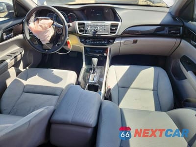 Zdjęcie 8 z 12 samochodu: 2016 HONDA ACCORD VIN:1HGCR2F33GA232663 - miniatura
