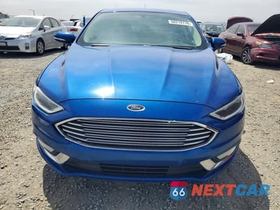 Piąte zdjęcie samochodu w środku: 2017 FORD FUSION TITANIUM HEV VIN:3FA6P0RU8HR382209 - miniatura