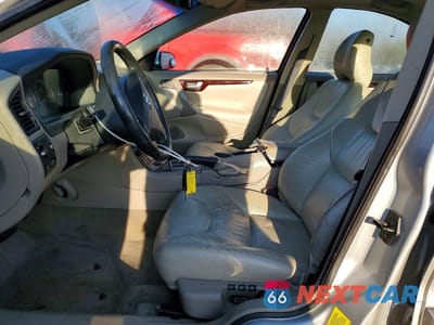 Zdjęcie 7 z 12 samochodu: 2004 VOLVO S60 2.5T VIN:YV1RH59H442346787 - miniatura