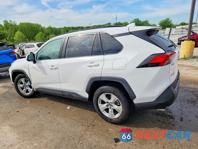 Drugie zdjęcie samochodu z przodu: 2021 TOYOTA RAV4 XLE VIN:2T3W1RFV9MW117544 - miniatura