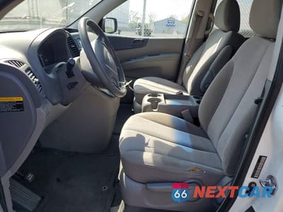 Zdjęcie 7 z 13 samochodu: 2011 KIA SEDONA LX VIN:KNDMG4C7XB6370109 - miniatura