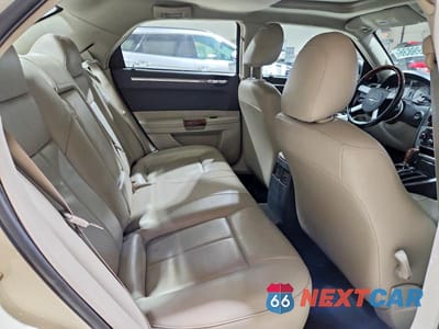 Zdjęcie 10 z 11 samochodu: 2006 CHRYSLER 300 TOURING VIN:2C3LK53G66H335933 - miniatura