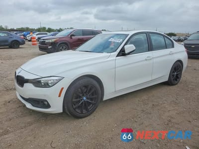 2017 BMW 320 I WBA8E1G30HNU16331 - główne zdjęcie licytacji z USA - miniatura