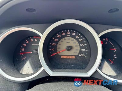 Piąte zdjęcie samochodu w środku: 2008 TOYOTA TACOMA ACCESS CAB VIN:5TEUU42N38Z535860 - miniatura