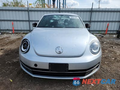 Piąte zdjęcie samochodu w środku: 2012 VOLKSWAGEN BEETLE TURBO VIN:3VW467AT1CM649628 - miniatura