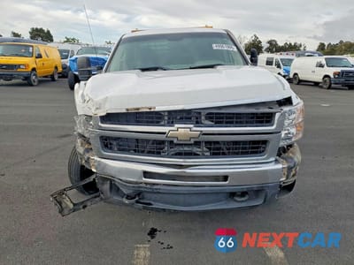 Piąte zdjęcie samochodu w środku: 2008 CHEVROLET SILVERADO K2500 HEAVY DUTY VIN:1GBHK29K08E199891 - miniatura