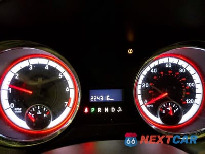 Zdjęcie 9 z 13 samochodu: 2012 DODGE GRAND CARAVAN SXT VIN:2C4RDGCG3CR114341 - miniatura