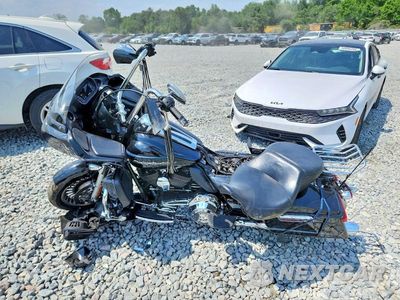 Trzecie zdjęcie samochodu z tyłu: 2013 HARLEY-DAVIDSON FLTRU ROAD GLIDE ULTRA VIN:1HD1KGM10DB660378 - miniatura