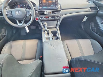 Zdjęcie 8 z 13 samochodu: 2018 HONDA ACCORD EX VIN:1HGCV1F44JA147675 - miniatura