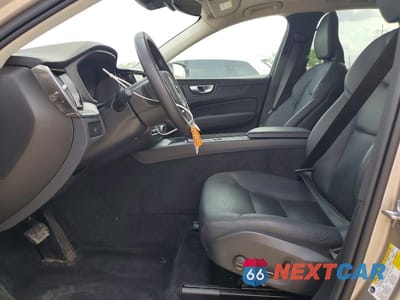 Zdjęcie 7 z 12 samochodu: 2024 VOLVO XC60 CORE VIN:YV4L12RK1R1861928 - miniatura