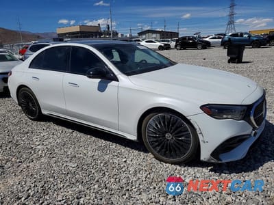 Czwarte zdjęcie samochodu z boku: 2024 MERCEDES-BENZ E 350 4MATIC VIN:W1KLF4HB3RA039431 - miniatura