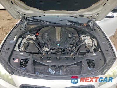 Zdjęcie 11 z 12 samochodu: 2014 BMW 750 LI VIN:WBAYE8C59ED135551 - miniatura
