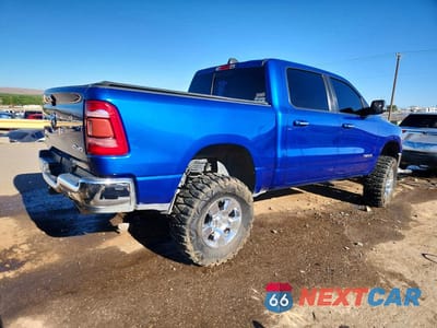 Trzecie zdjęcie samochodu z tyłu: 2019 RAM 1500 BIG HORN VIN:1C6SRFFT0KN777195 - miniatura