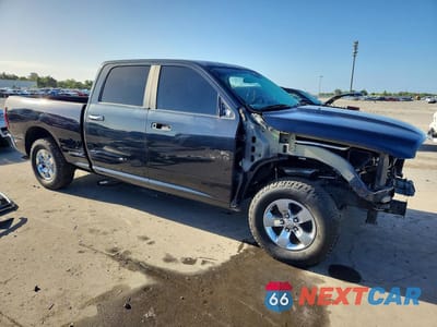 Czwarte zdjęcie samochodu z boku: 2017 RAM 1500 SLT VIN:1C6RR6TT6HS765033 - miniatura