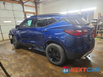 Drugie zdjęcie samochodu z przodu: 2022 CHEVROLET BLAZER 3LT VIN:3GNKBDRS5NS134508 - miniatura