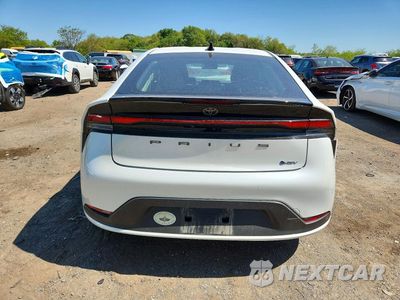 Zdjęcie 6 z 12 samochodu: 2026 TOYOTA PRIUS VIN:JTDACAAU7T3071430 - miniatura