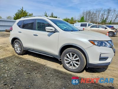 Czwarte zdjęcie samochodu z boku: 2018 NISSAN ROGUE SV VIN:KNMAT2MV7JP508178 - miniatura