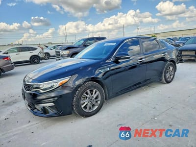 2020 KIA OPTIMA LX 5XXGT4L32LG402639 - główne zdjęcie licytacji z USA - miniatura