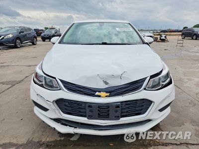 Piąte zdjęcie samochodu w środku: 2017 CHEVROLET CRUZE LS VIN:1G1BC5SM8H7169837 - miniatura