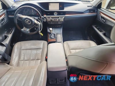 Zdjęcie 8 z 12 samochodu: 2017 LEXUS ES 350 VIN:58ABK1GGXHU046309 - miniatura