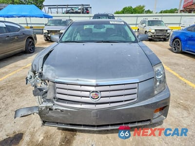 Piąte zdjęcie samochodu w środku: 2004 CADILLAC CTS VIN:1G6DM577140119769 - miniatura