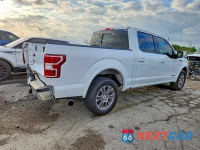 Trzecie zdjęcie samochodu z tyłu: 2019 FORD F150 SUPERCREW VIN:1FTFW1C19KFC54857 - miniatura