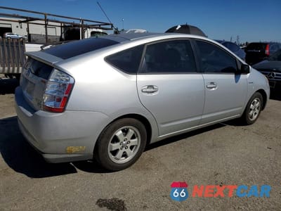 Trzecie zdjęcie samochodu z tyłu: 2006 TOYOTA PRIUS BASE VIN:JTDKB20U867541170 - miniatura