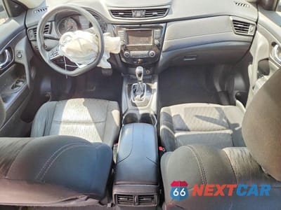 Zdjęcie 8 z 13 samochodu: 2018 NISSAN ROGUE S VIN:5N1AT2MV6JC771507 - miniatura
