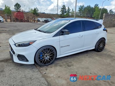 2016 FORD FOCUS RS WF0DP3TH0G4116007 - główne zdjęcie licytacji z USA - miniatura