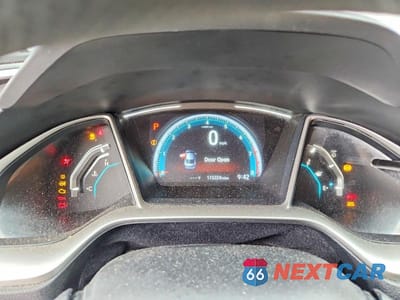 Zdjęcie 9 z 12 samochodu: 2017 HONDA CIVIC EX VIN:19XFC2F71HE032766 - miniatura