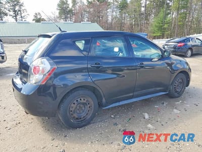 Trzecie zdjęcie samochodu z tyłu: 2009 PONTIAC VIBE VIN:5Y2SP67819Z447349 - miniatura