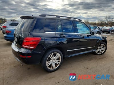 Trzecie zdjęcie samochodu z tyłu: 2013 MERCEDES-BENZ GLK 350 4MATIC VIN:WDCGG8JB5DG047878 - miniatura