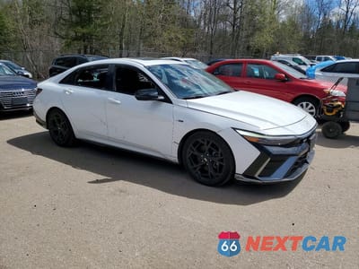 Czwarte zdjęcie samochodu z boku: 2024 HYUNDAI ELANTRA N-LINE ULTIM VIN:KMHLR4DF7RU710801 - miniatura