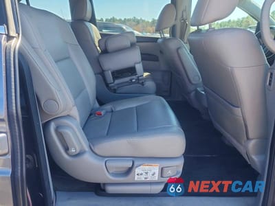 Zdjęcie 11 z 14 samochodu: 2016 HONDA ODYSSEY EXL VIN:5FNRL5H68GB018617 - miniatura