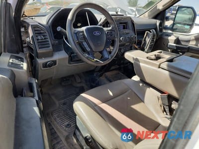 Zdjęcie 8 z 13 samochodu: 2022 FORD F250 SUPER DUTY VIN:1FT7W2B69NEC44640 - miniatura