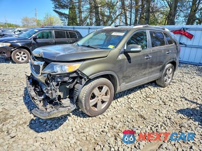 2012 KIA SORENTO EX 5XYKUDA61CG265709 - główne zdjęcie licytacji z USA - miniatura