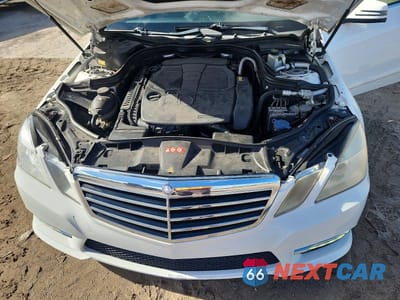 Zdjęcie 11 z 11 samochodu: 2013 MERCEDES-BENZ E 350 4MATIC VIN:WDDHF8JB8DA696502 - miniatura